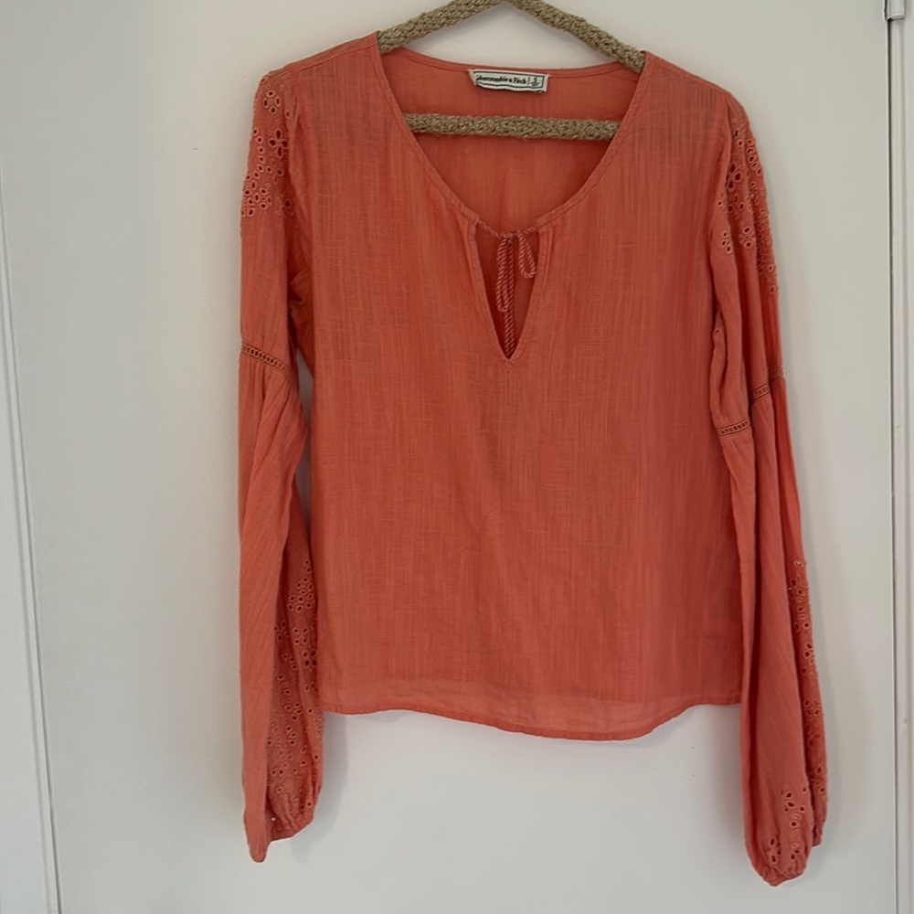 Abercrombie long sleeve orange small top blouse